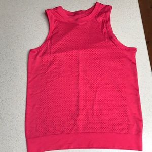 Lululemon Breeze by Muscle Tank II